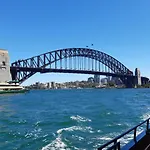 K U R R A B A P O I N T Apt Harbourside Luxury