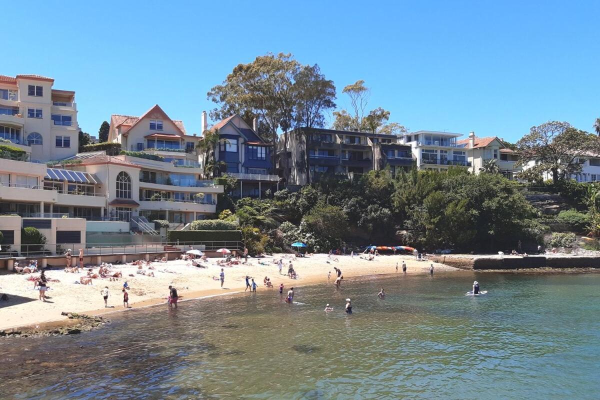 Apartment K U R R A B A P O I N T Harbourside Luxury *